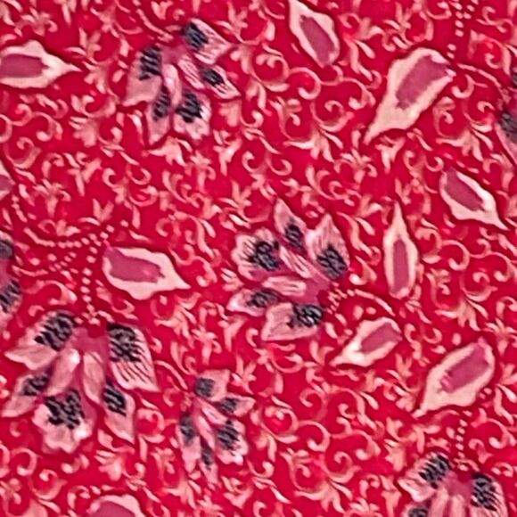 Joie Blouse. Size Small. Pink Floral Mock Neck. - Picture 6 of 7